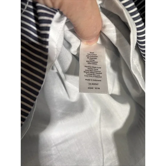 Talbots womens skirt blue and white stripe buttons in front lined. Sz 4 Petite - Picture 5 of 13